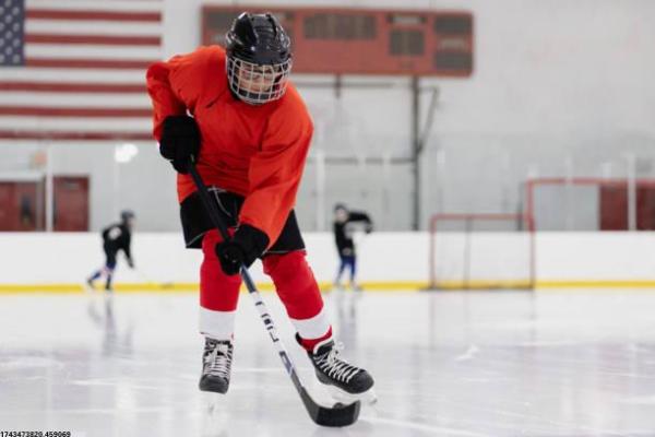 宝应体育馆羽毛球培训班报名信息与价格